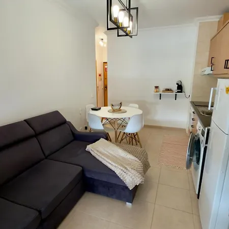 Apartamento Sunny Algarve Retreat - Pool & 10 Min To
