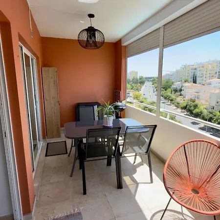 Apartamento Sunny Algarve Retreat - Pool & 10 Min To *