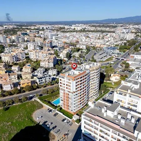 Apartamento Sunny Algarve Retreat - Pool & 10 Min To